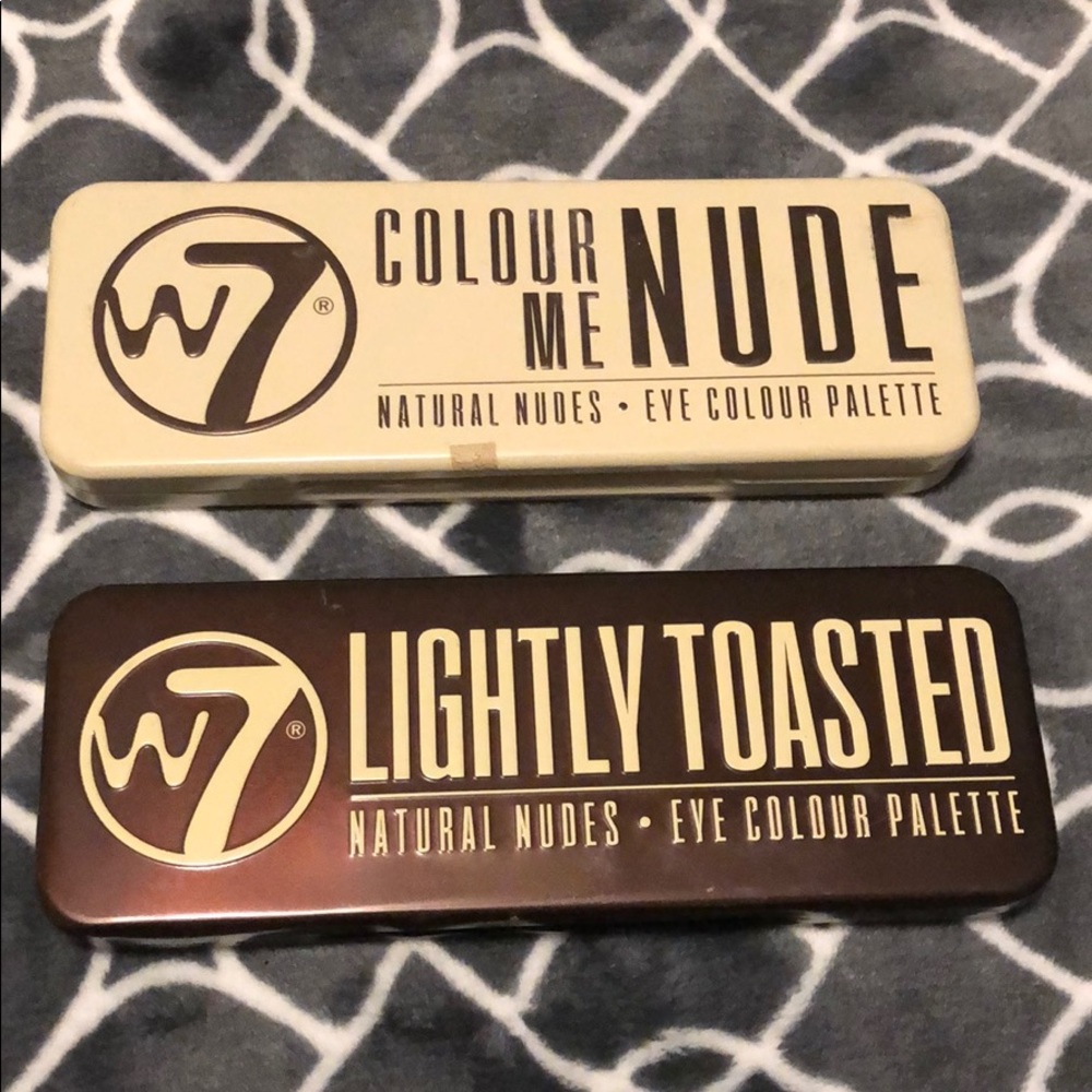 Eyeshadow palettes